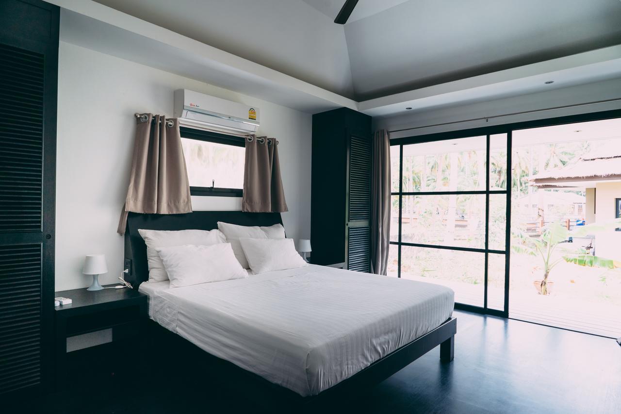 Le Motu Hotel Taling Ngam  Ngoại thất bức ảnh