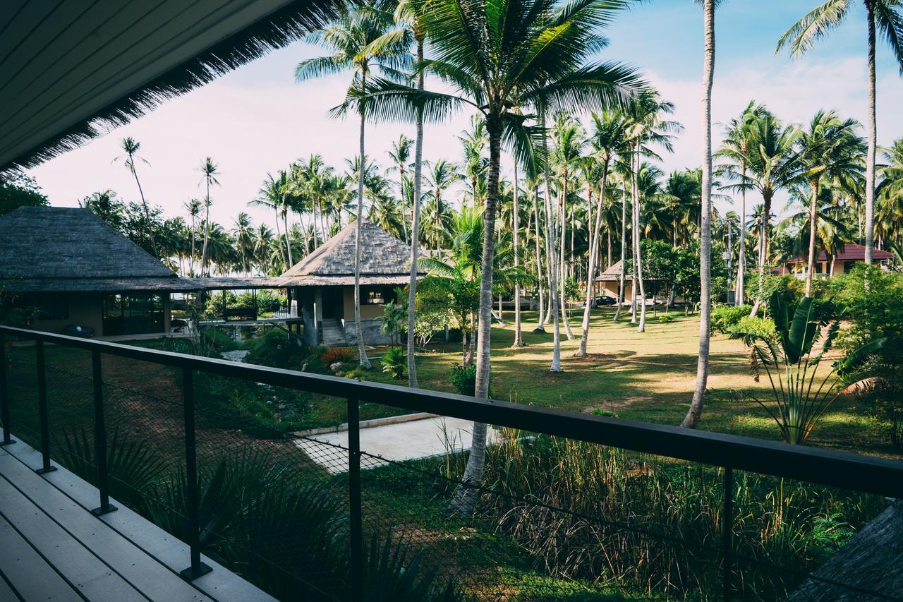 Le Motu Hotel Taling Ngam  Ngoại thất bức ảnh